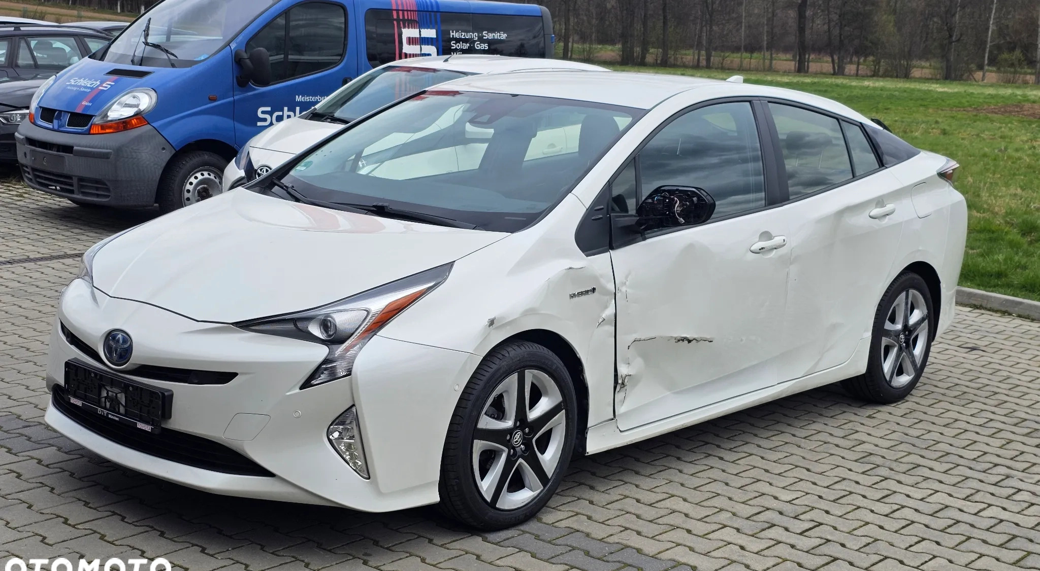 Toyota Prius cena 49900 przebieg: 137610, rok produkcji 2016 z Ostrów Wielkopolski małe 172